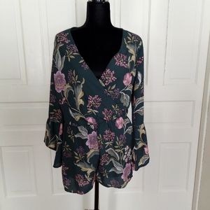 Charlotte Russe polyester M shorts romper